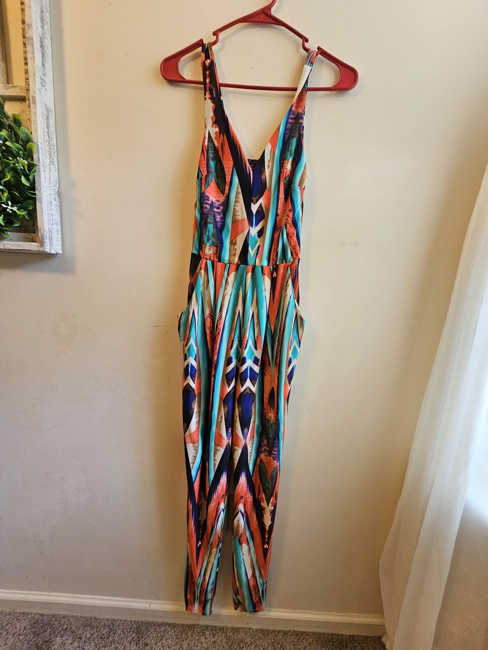 UK2LA Multicolor V‑Neck Printed One‑Piece Jumpsuit - Turquoise, Coral, Navy
